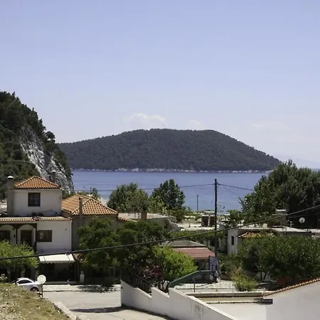 Aris Junior Skopelos Néo Klíma