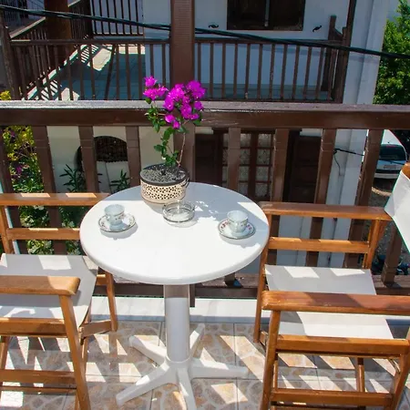 Aris Junior Skopelos Apartment